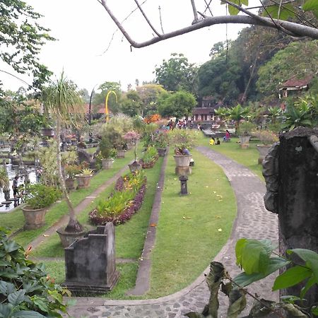 Dhangin Taman Karangasem Екстериор снимка