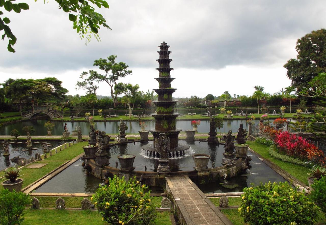 Dhangin Taman Karangasem Екстериор снимка
