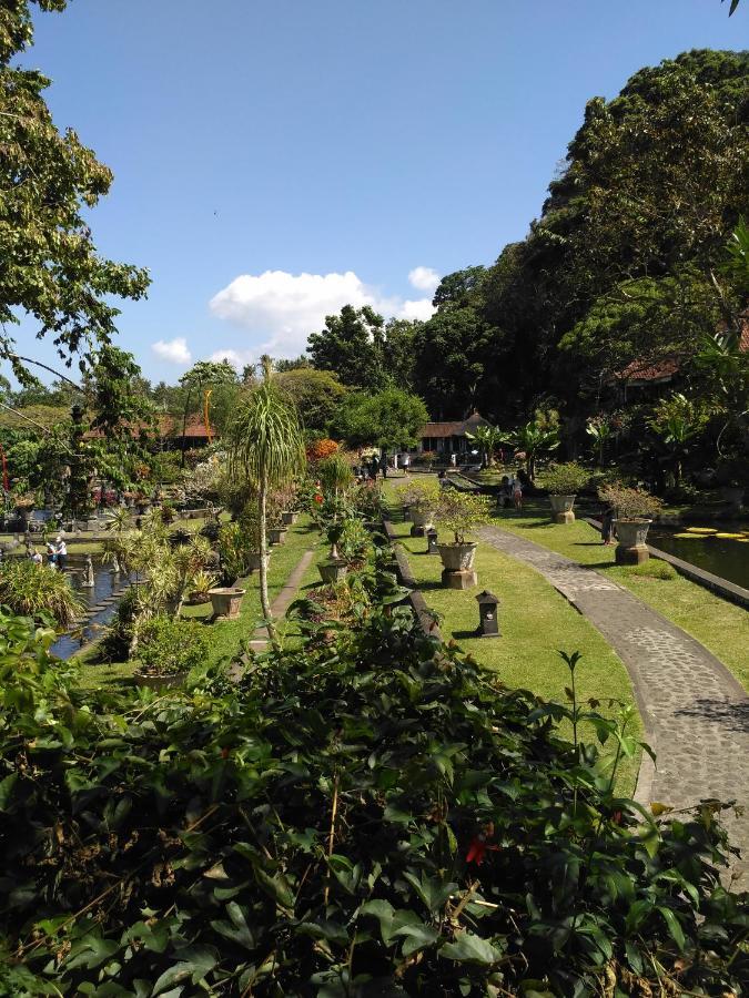 Dhangin Taman Karangasem Екстериор снимка
