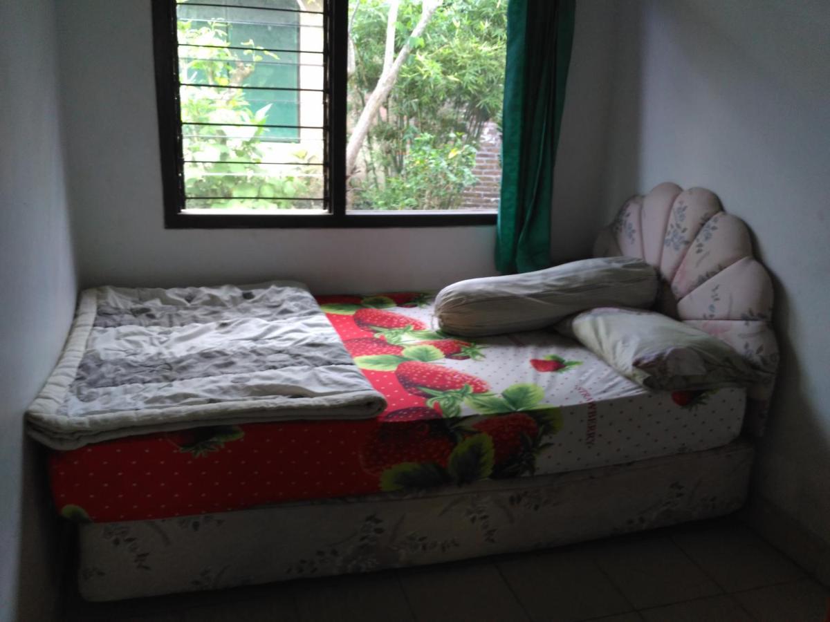 Dhangin Taman Karangasem Екстериор снимка