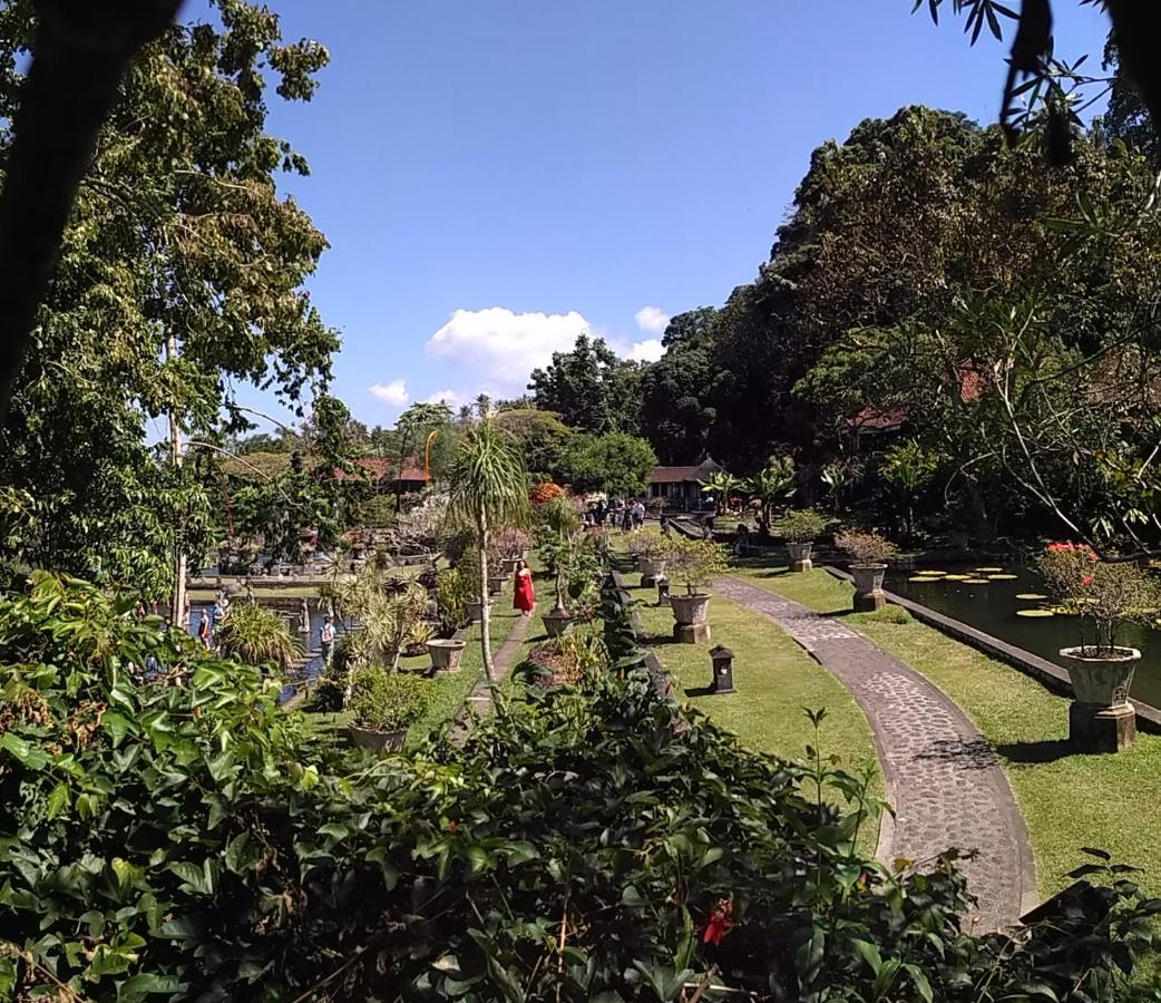 Dhangin Taman Karangasem Екстериор снимка